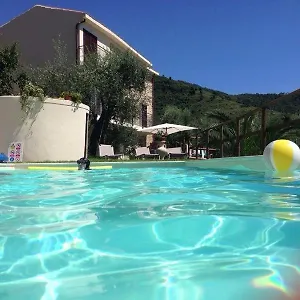 https://casa-cassini-negi-fumei.hotelitalianriviera.com