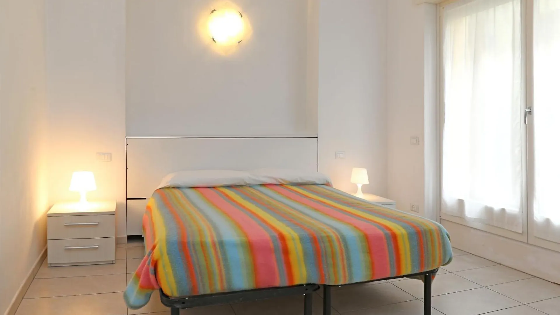 3V Apartments Bardolino 0*,